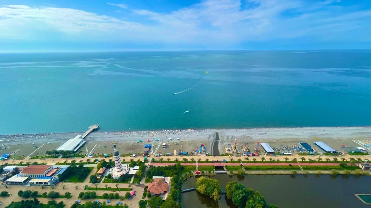 Apartments Black Sea Resort Batoumi Extérieur photo
